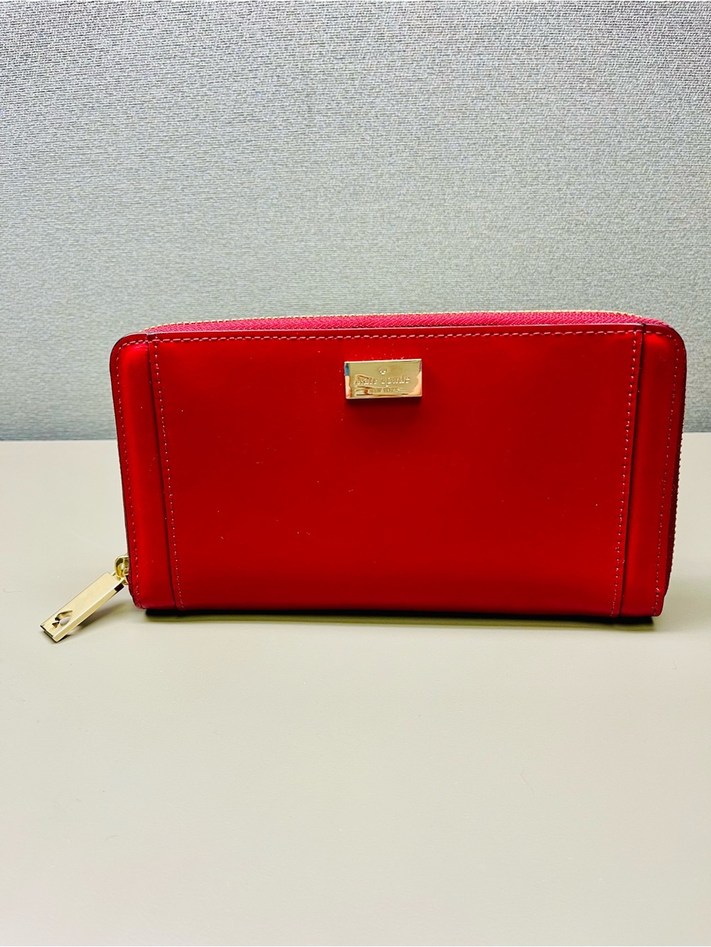 Kate Spade New York Red Megan Zip-Around Wallet w/ Zipper Logo, Card Slots